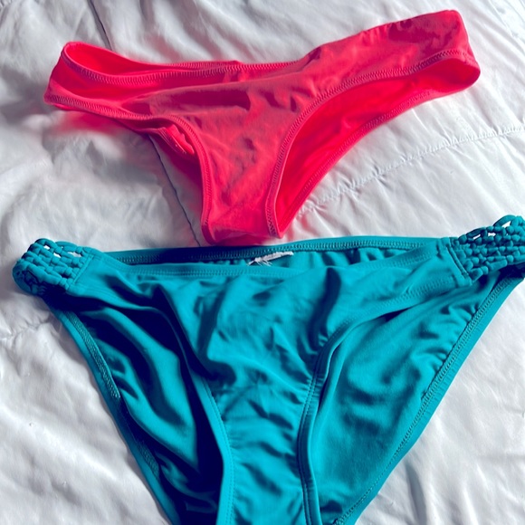 ULTIMATE WOMEN’S BIKINI BOTTOMS BUNDLE (10 Bikini Bottoms) Solid colors! - Picture 3 of 6